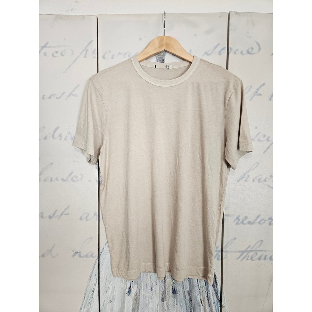 Buck Mason Slub Curved Hem T-Shirt Size Medium Tan Beige Short Sleeve Crew Neck